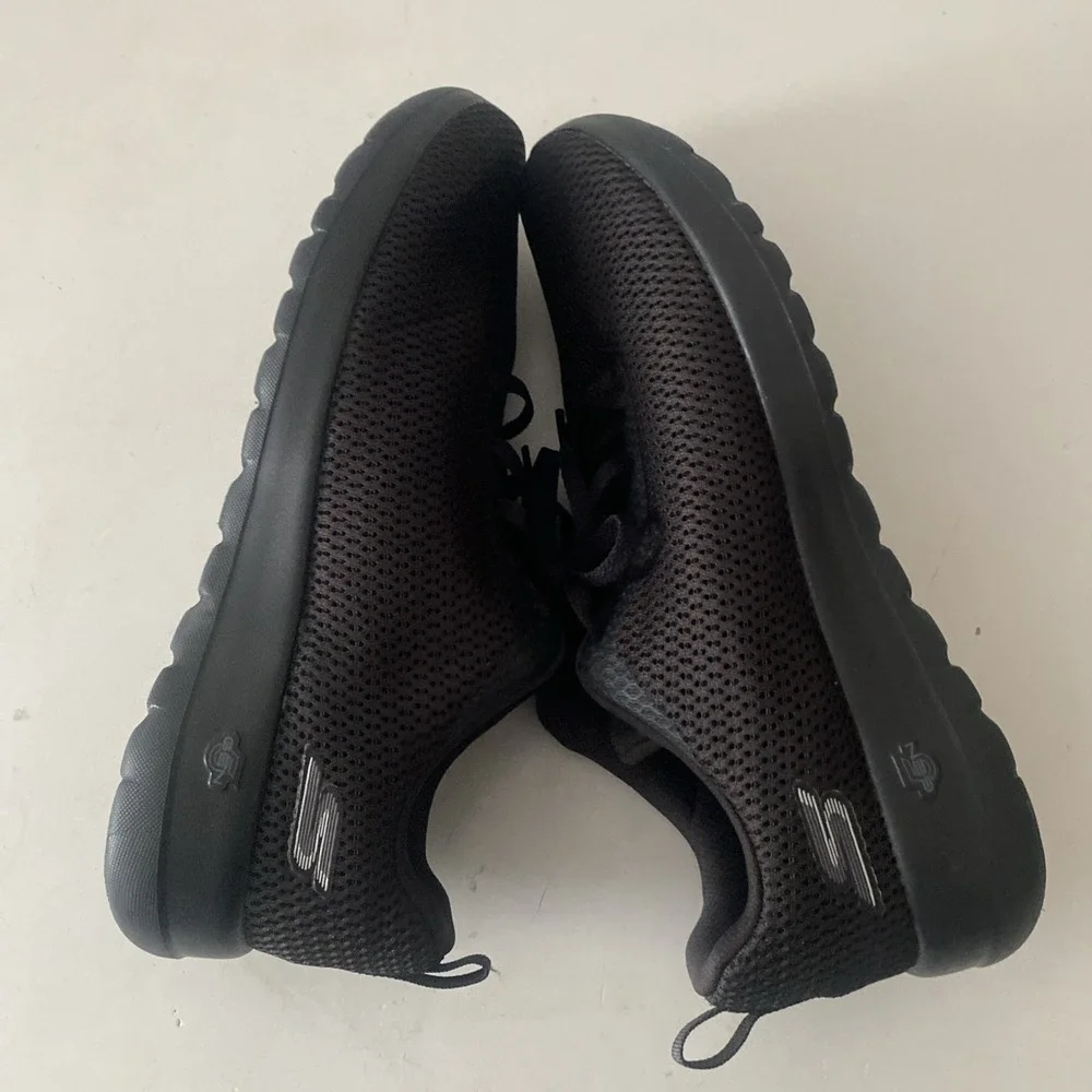 Skechers Sneakers Womens Size 9.5 Go Walk Joy Goga Max Gen 5 Black Mesh Low Top